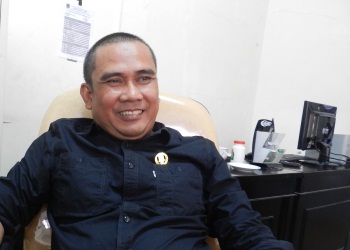 Anggota Komisi II DPRD Tangsel, Edy Mamat(fitrah)